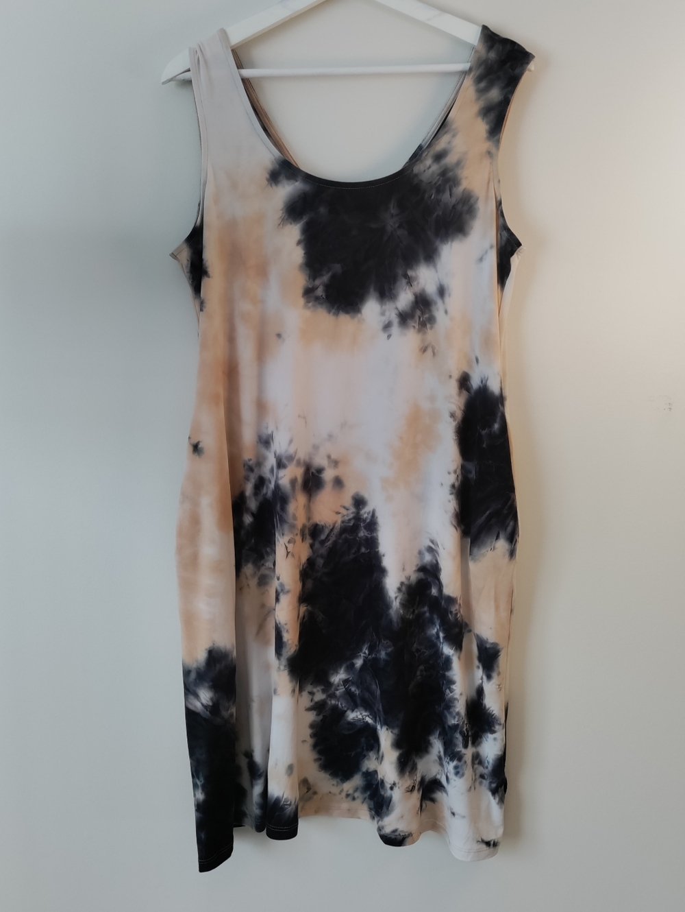 Nina Leonard Sleeveless Tie Dye Midi Dress / Size Medium - Picture 11 of 13